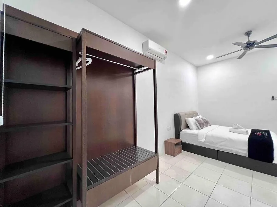 Ov 4 Bedrooms, Family 10-14 Pax Homestay Langkawi 0*,